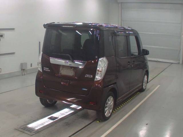 925 NISSAN DAYZ ROOX B21A 2015 г. (CAA Tokyo)